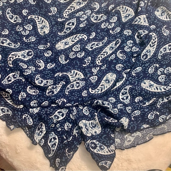 NWT Skorts Large Patrons of Peace Ruffle Shorts Flowy Skirt Blue White Paisley - Picture 7 of 11